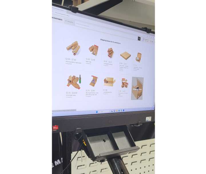 Packing Desk Racking Monitor and keyboard rack - PackageMate